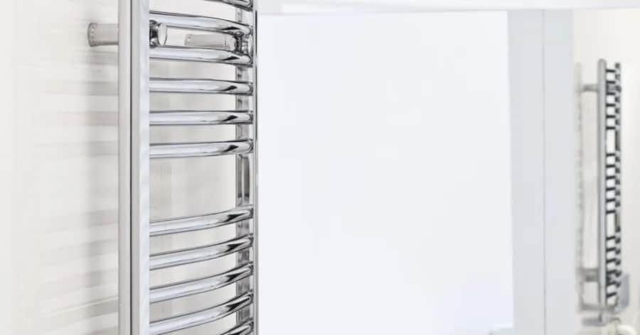 Jaka moc grzejnika do łazienki 6m2? Sprawdź, by uniknąć zimna